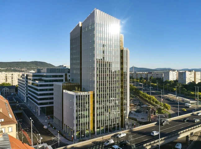 Agora-Budapest-1